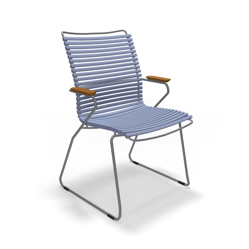 HOUE - CLICK Outdoor Dining Armlehnstuhl mit hoher Lehne | taubenblau