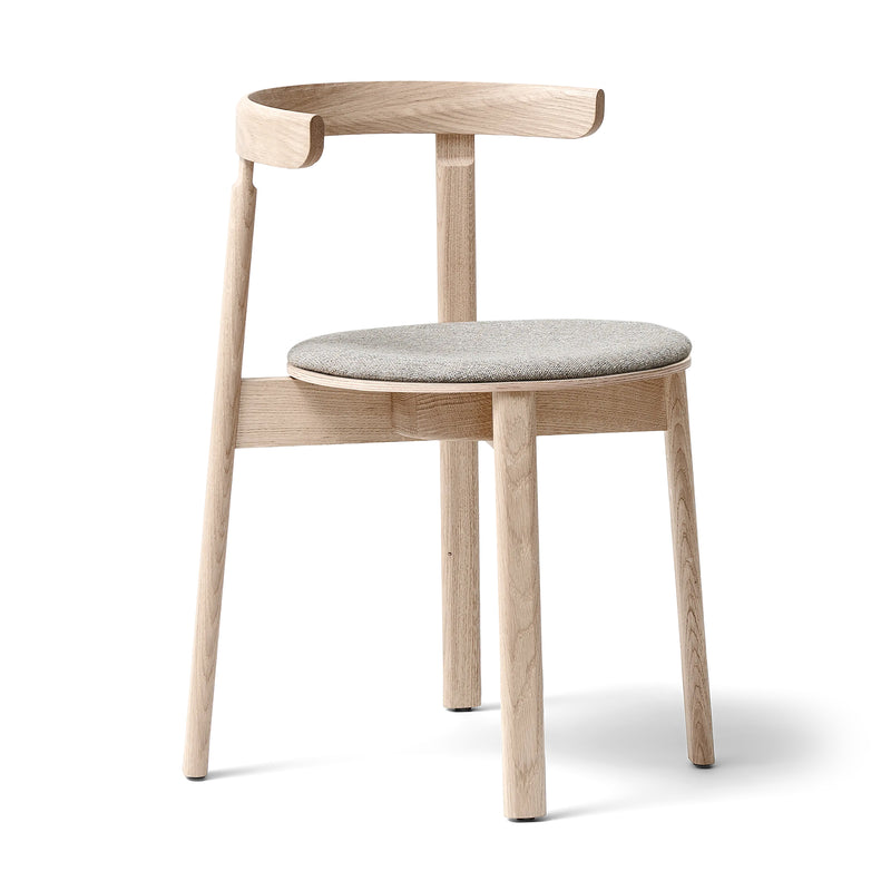 Form & Refine - Lunar Stuhl | Kvadrat Hallingdal (65) / Eiche weiß geölt