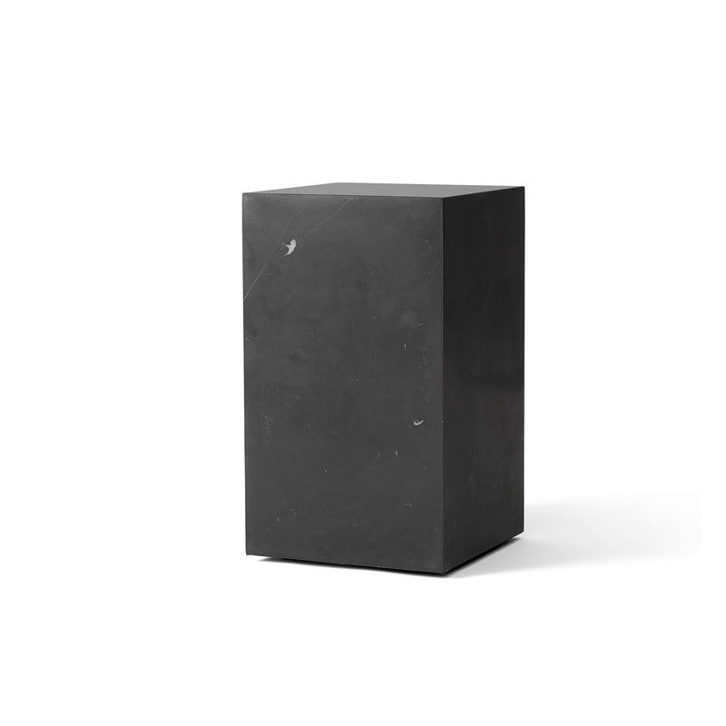 Audo - Plinth Beistelltisch | tall / schwarzer Marmor