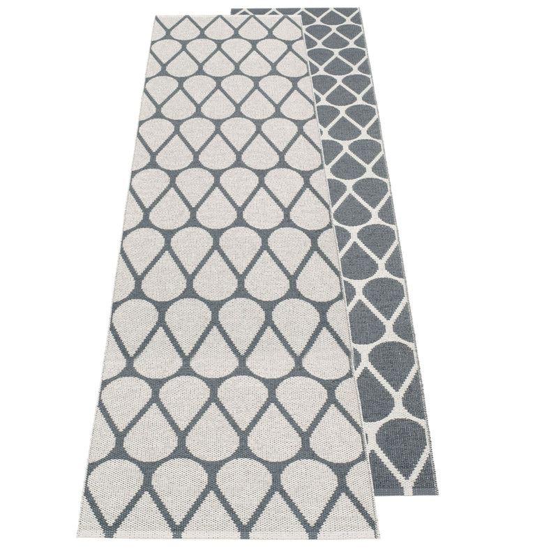 Pappelina - Otis Teppich (70 cm) | 70 x 200 cm / granit/fossil grey
