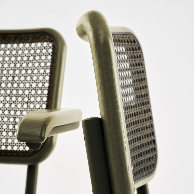 Thonet - S 32 V Stuhl | Geflecht dark / Eiche natur / salbeigrün