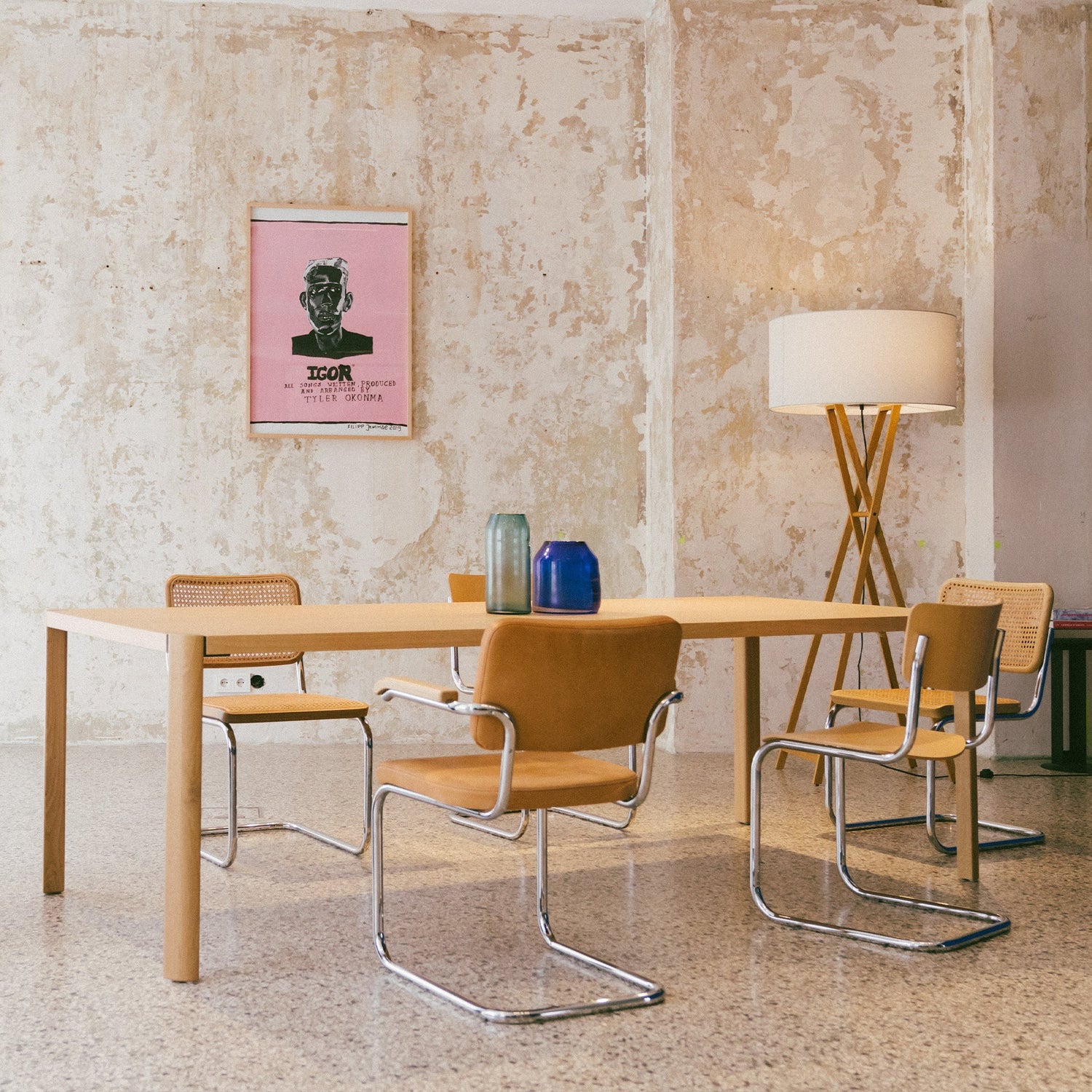 Stijlvolle eettafel van hout