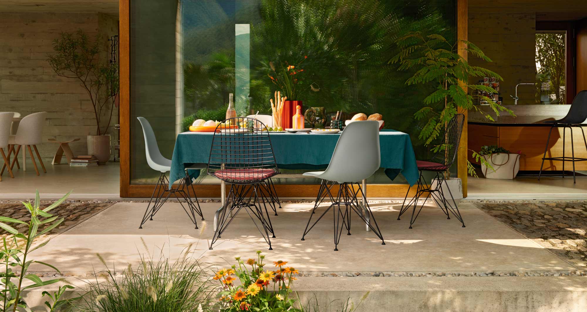 Vitra - Wire Chair DKR-2