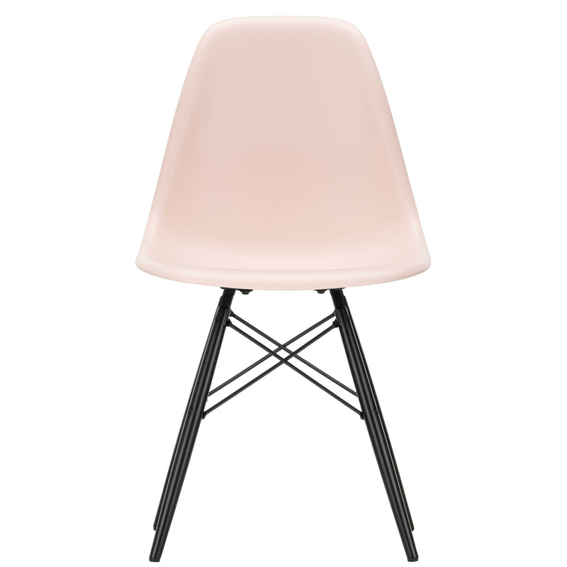 Vitra - Eames Plastic Side Chair DSW RE | zartrosé RE / Ahorn schwarz