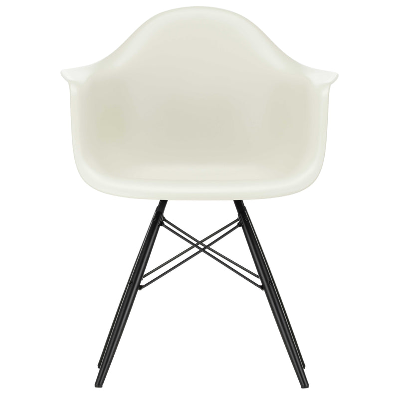 Vitra - Eames Plastic Armchair DAW RE | kieselstein RE / Ahorn schwarz