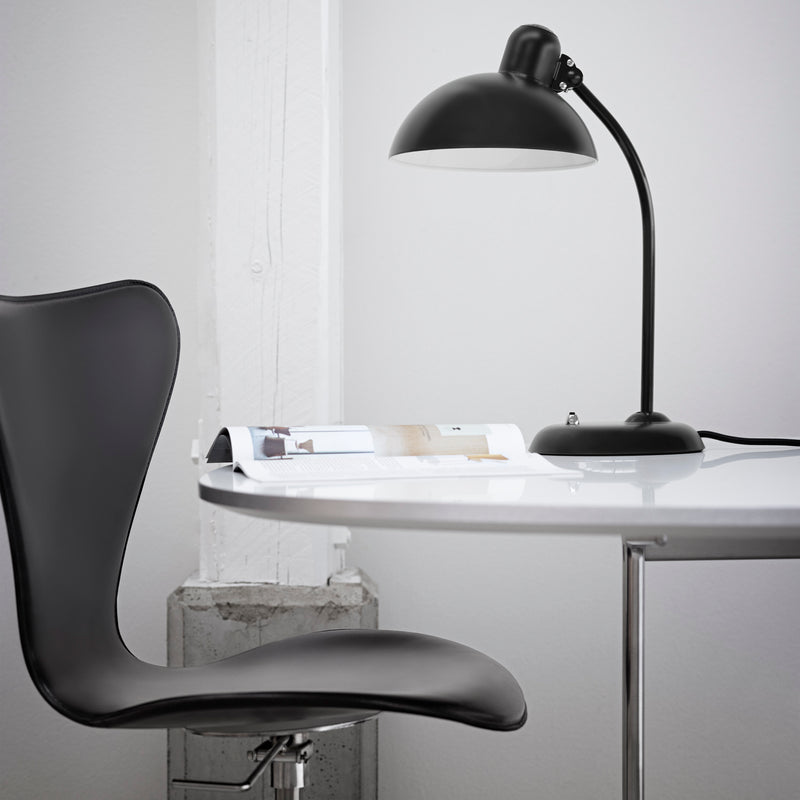 Fritz Hansen - KAISER idell 6556-T Tischleuchte