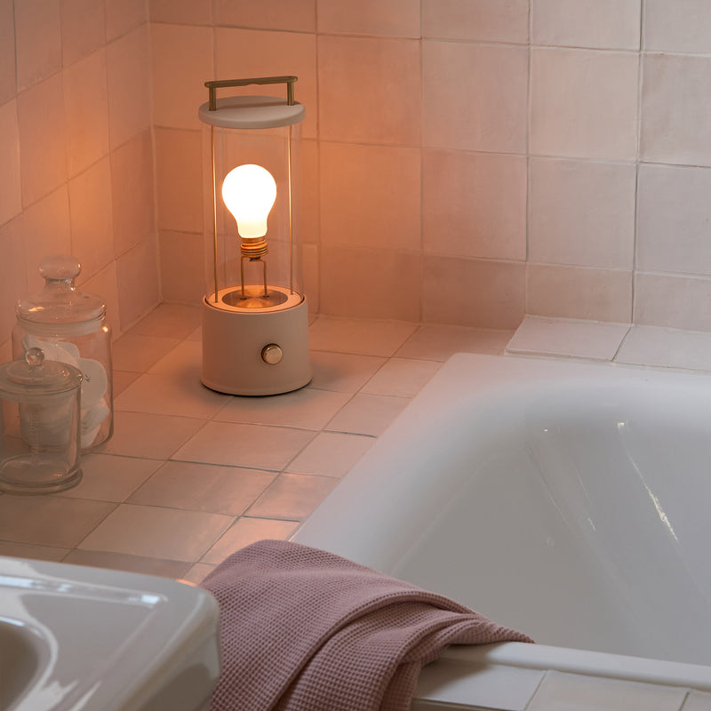 Tala - The Muse Akku-Tischleuchte | setting plaster pink
