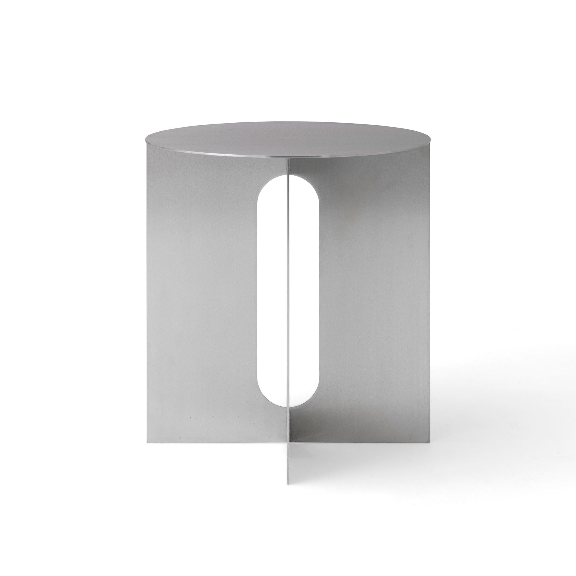 Audo - Androgyne Beistelltisch | Ø 40 cm / Edelstahl, gebürstet