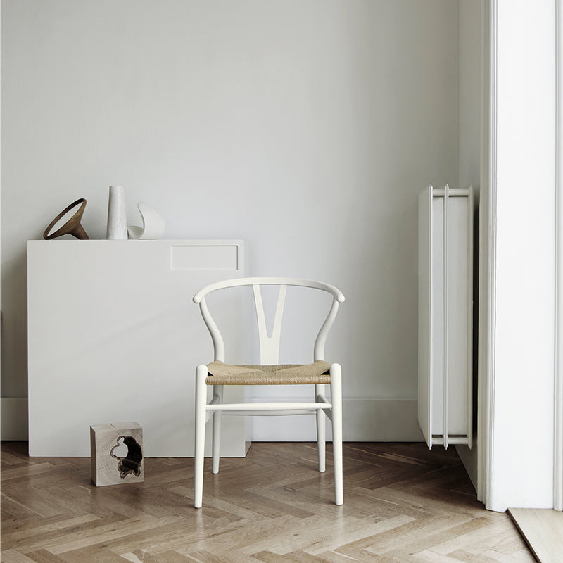 Carl Hansen - CH24 Wishbone Chair | Buche soft white