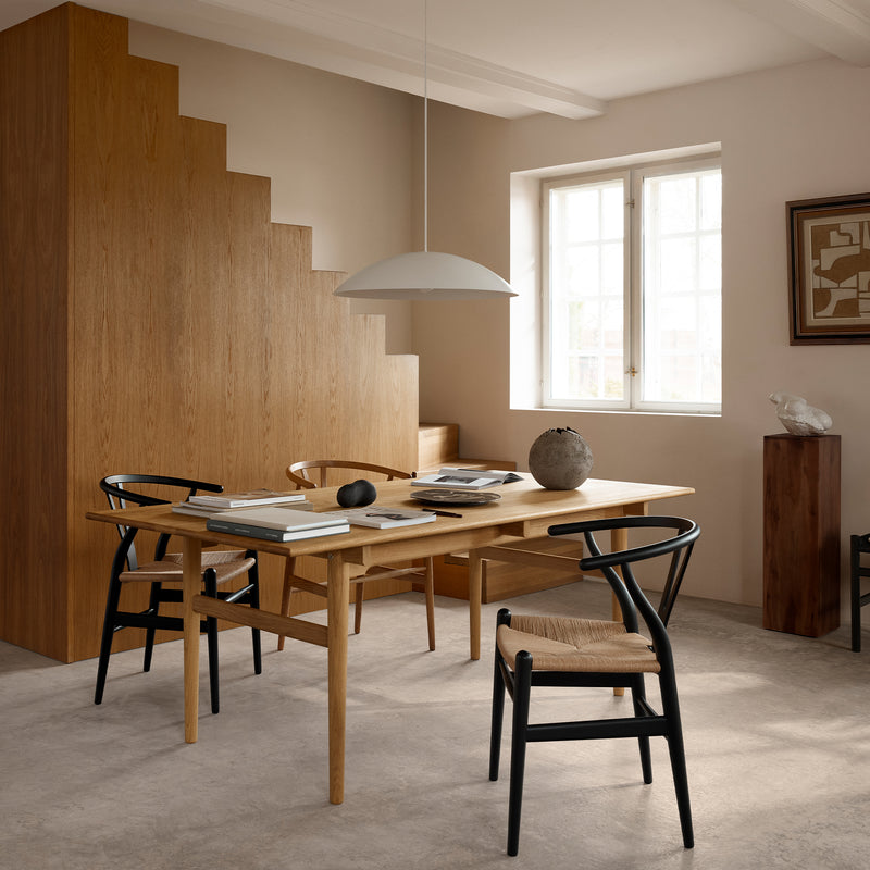 Carl Hansen - CH24 Wishbone Chair | Buche schwarz, Buche soft black