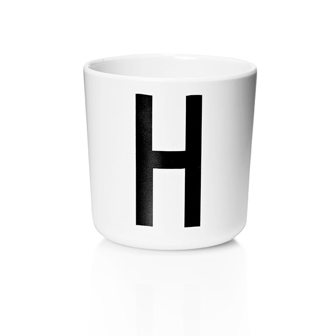 Design Letters - AJ Ecozen Becher | H