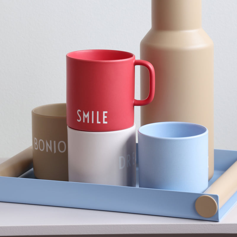 Design Letters - AJ Favourite Porzellan Becher mit Henkel