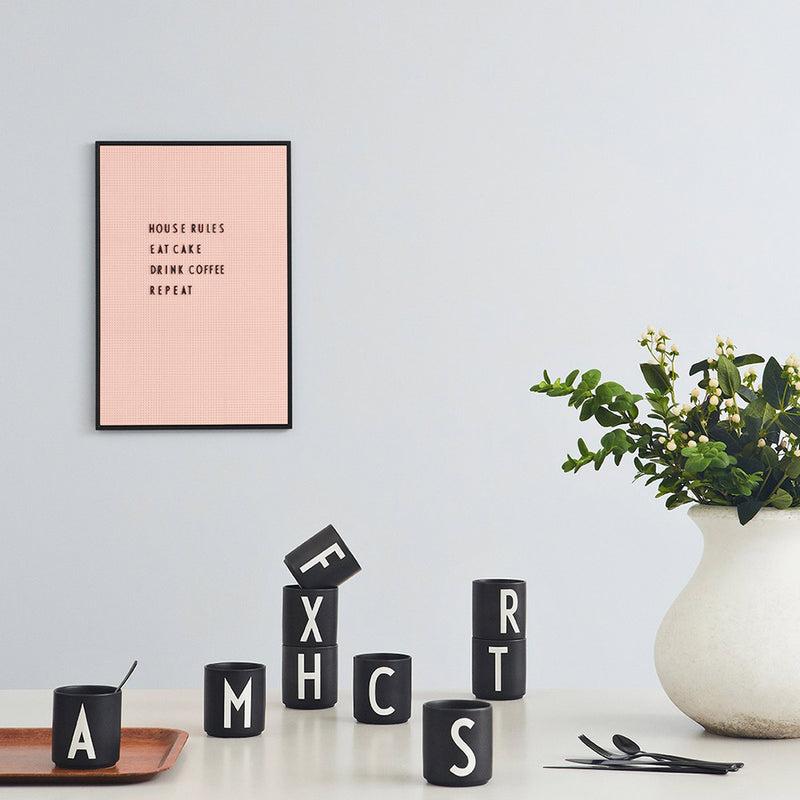 Design Letters - AJ Porzellan Becher