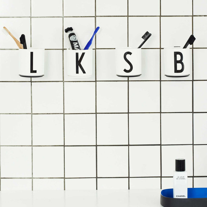 Design Letters - AJ Porzellan Becher