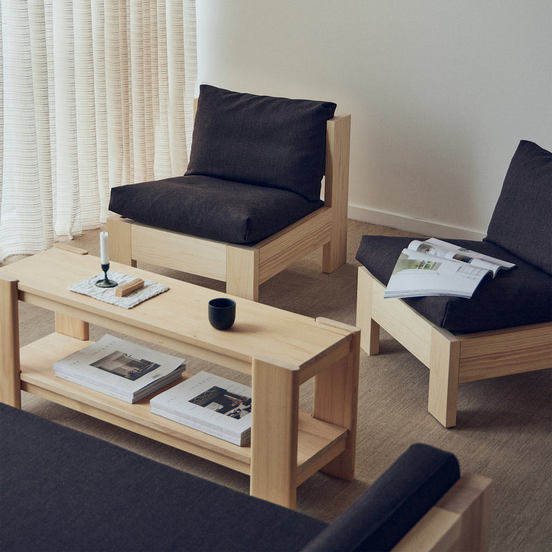 Form &amp; Refine - Icon Loungesessel