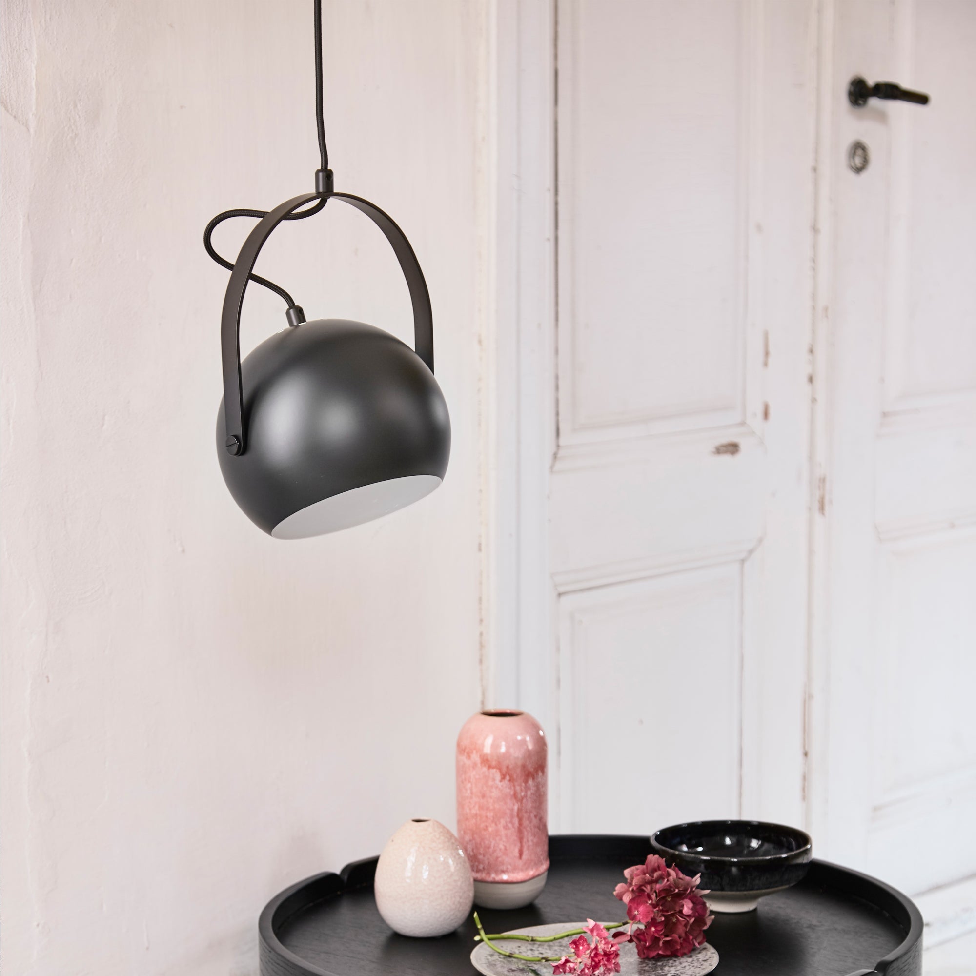 Frandsen - Ball Pendelleuchte mit Griff | 