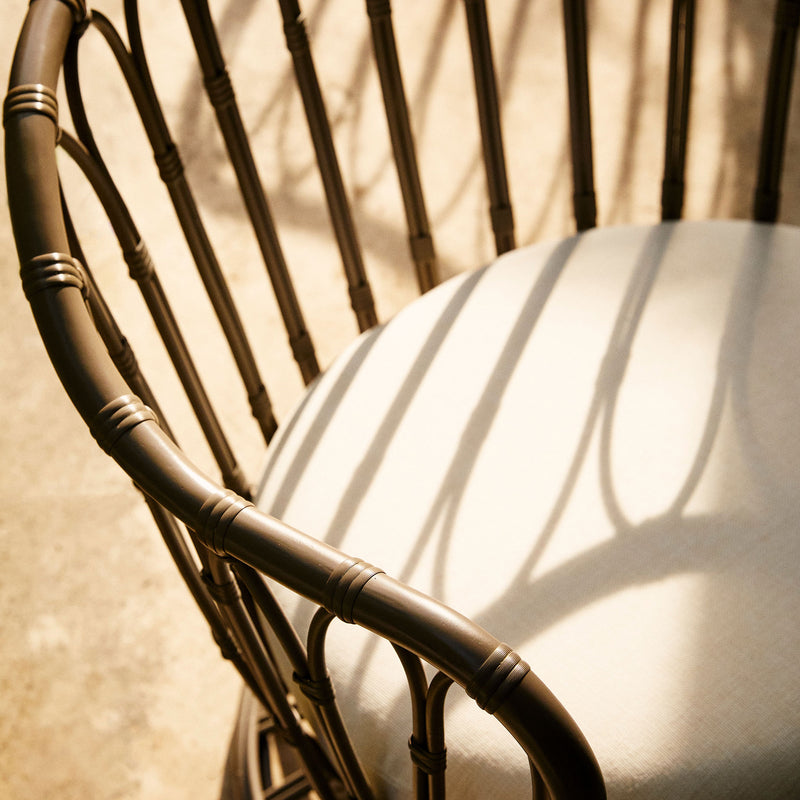 Gubi - Grace Outdoor Lounge Chair