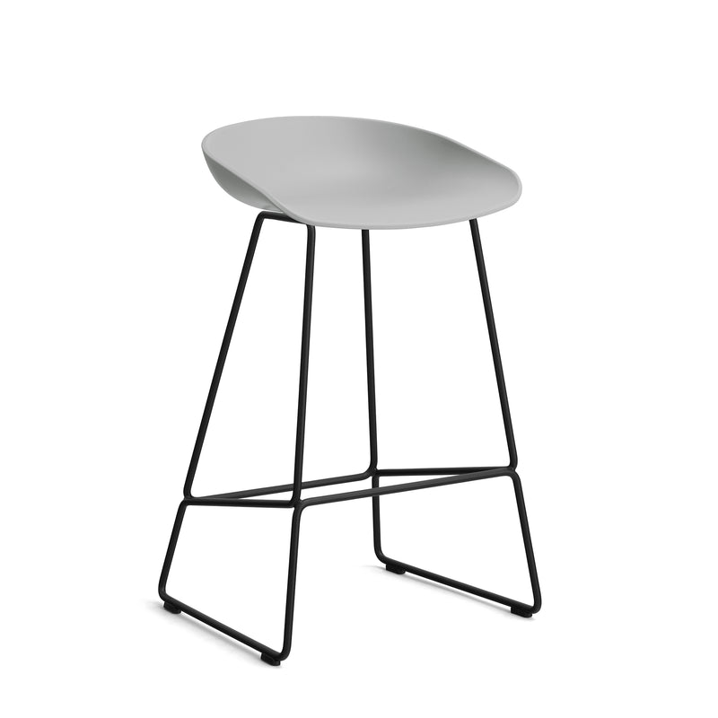 HAY - About A Stool AAS 38 | H 76 cm / concrete grey 2.0 / pulverbeschichtet schwarz