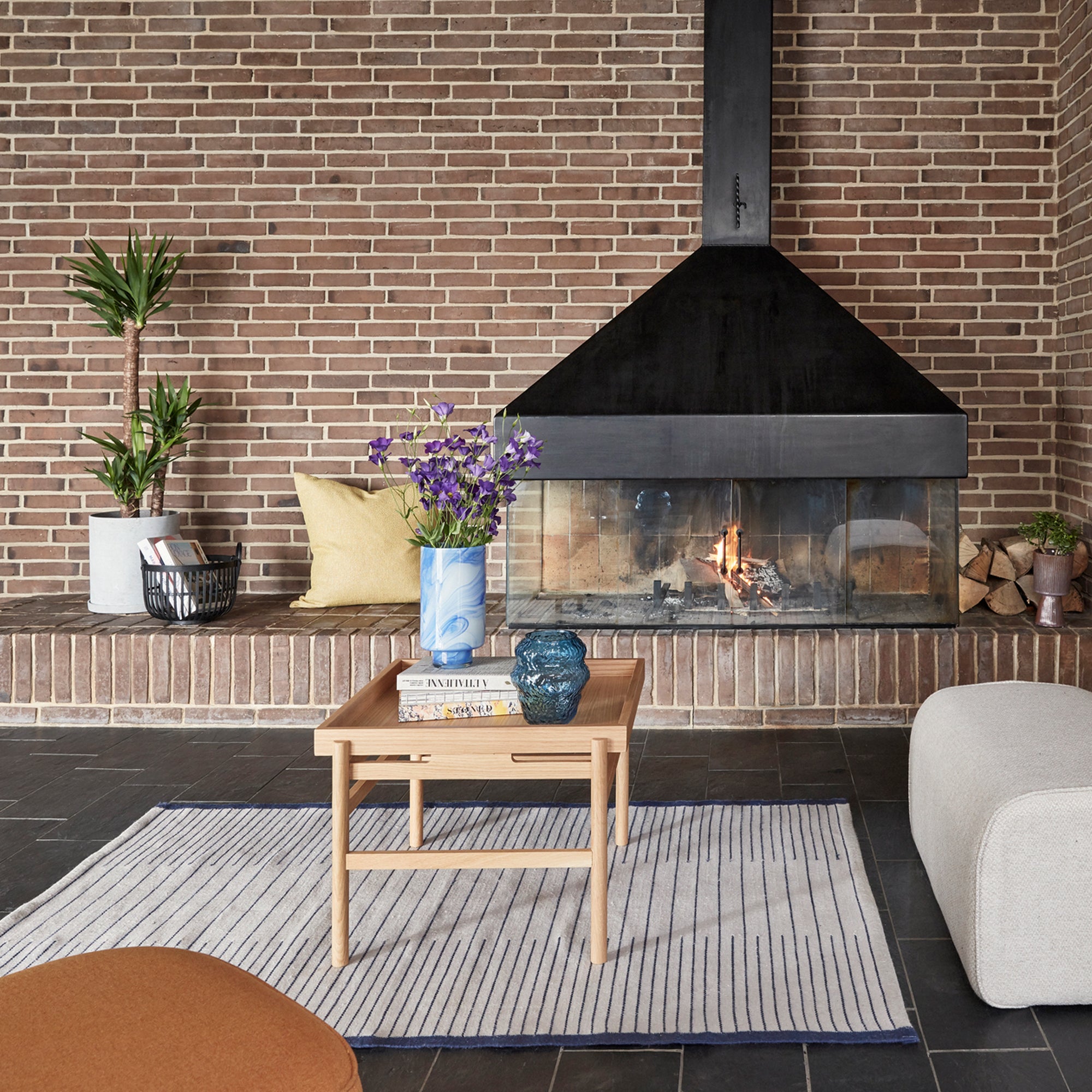 Hübsch Interior - Couchtisch mit Tablettablage
