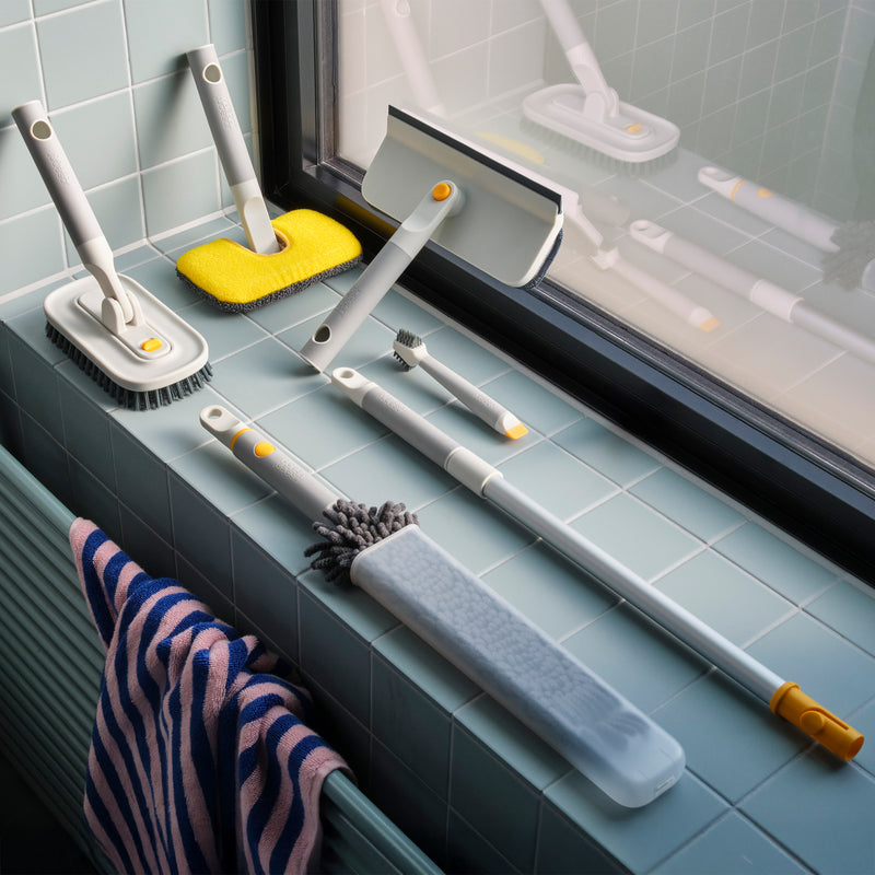 Joseph Joseph - CleanTech Kleine Reinigungsbürste mit Griff