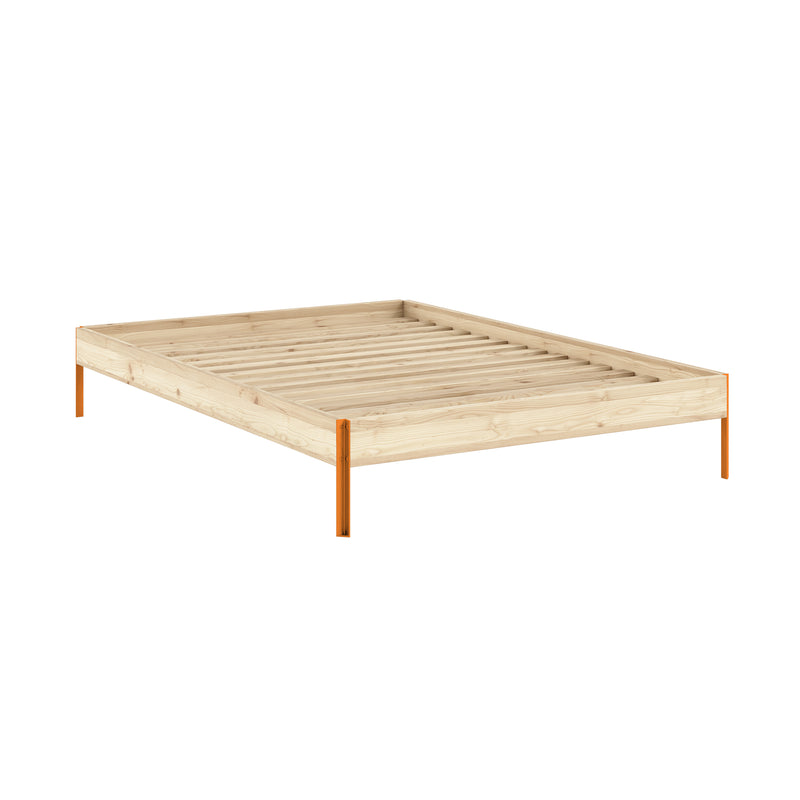 Karup Design - Core Bett | 140 x 200 cm / Kiefer natur / solar orange