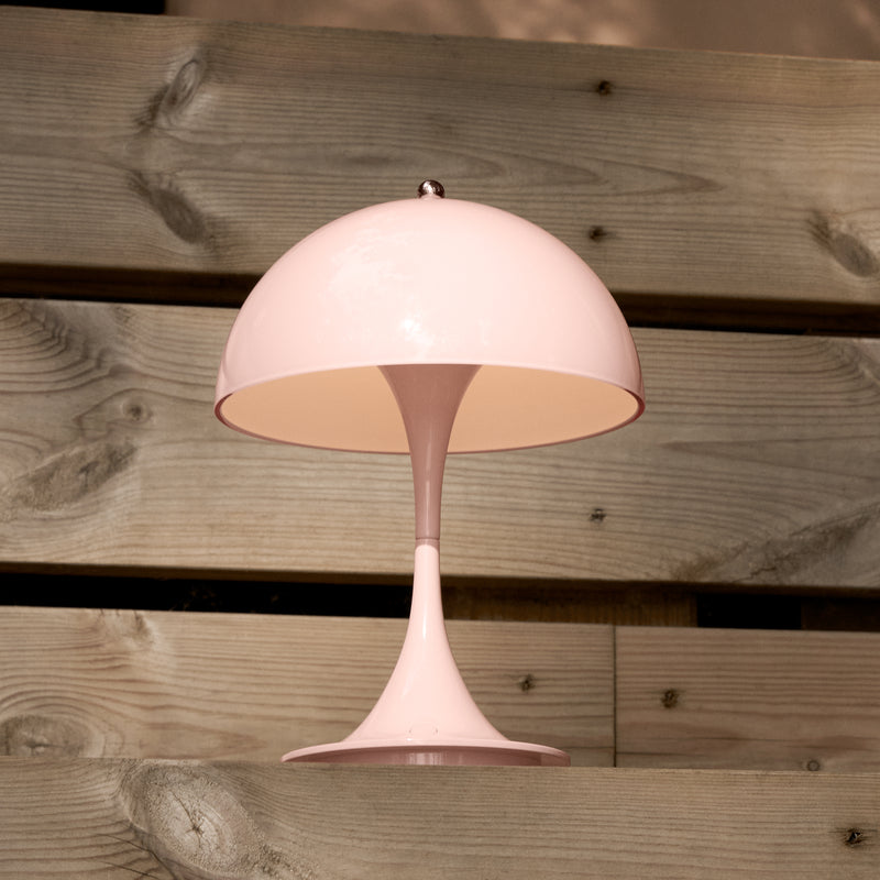Louis Poulsen - Panthella 160 Portable Akku LED-Tischleuchte | opal pale rose