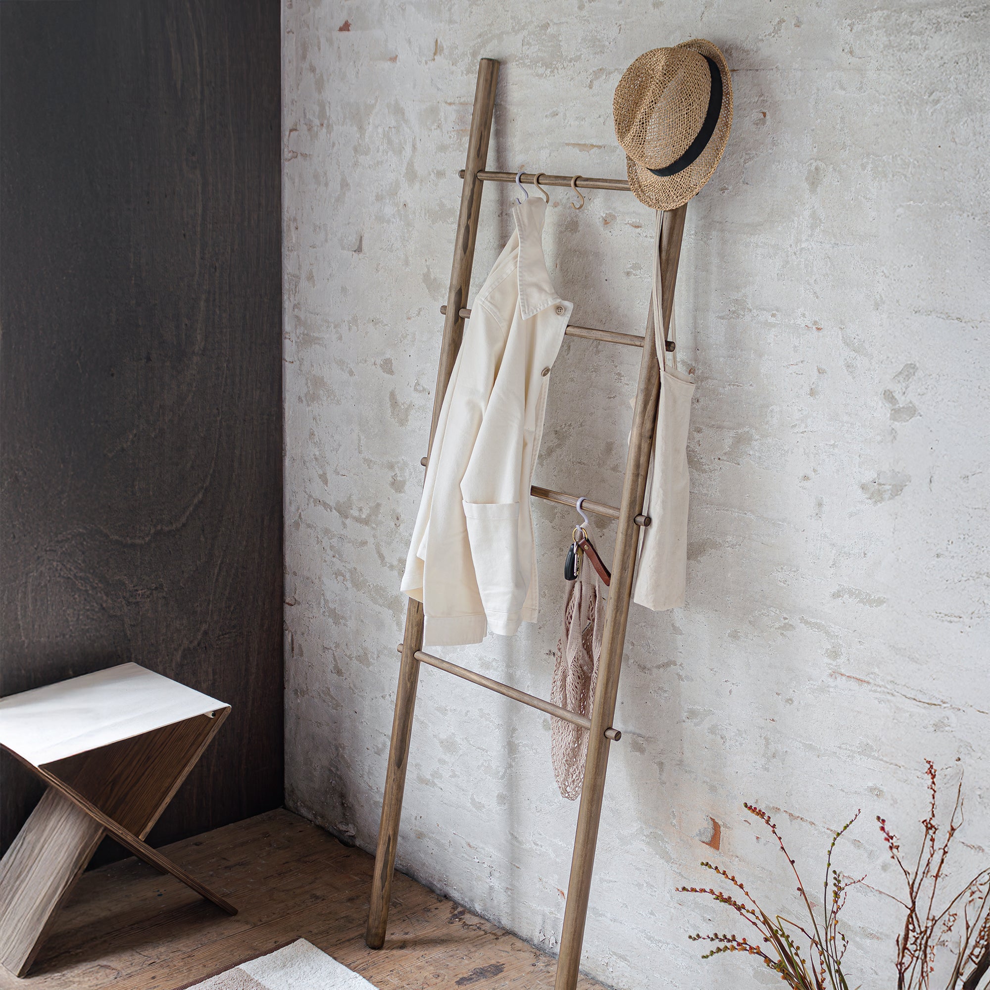 Mette Ditmer - Roots Handtuchleiter | 
