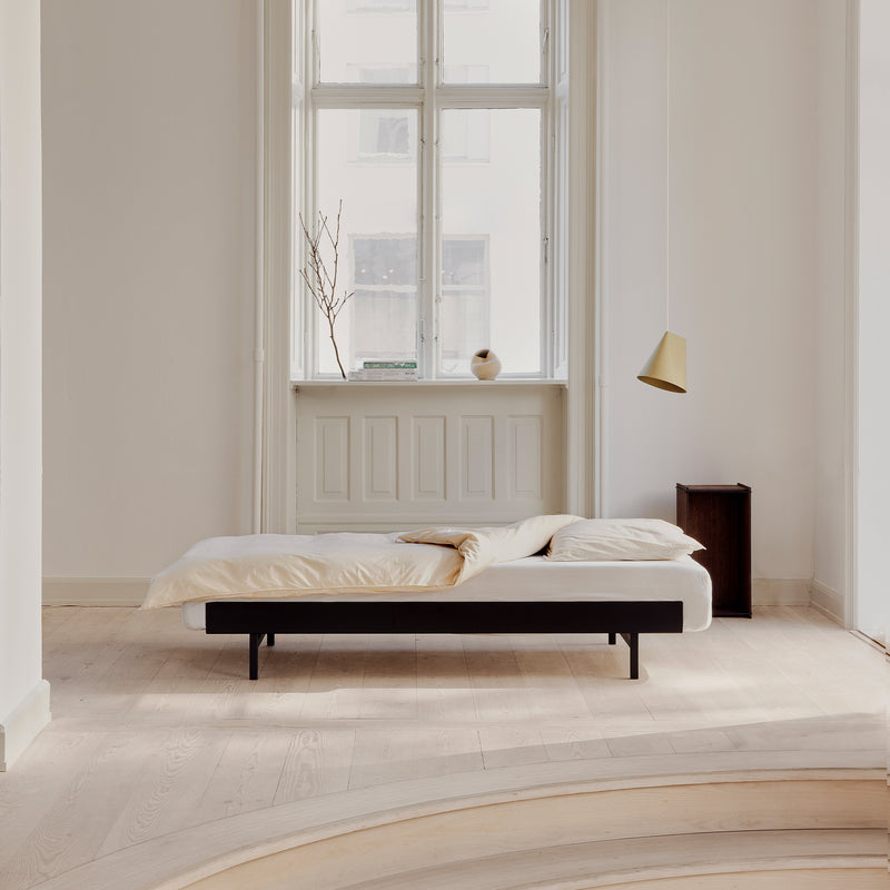 Moebe - Bett