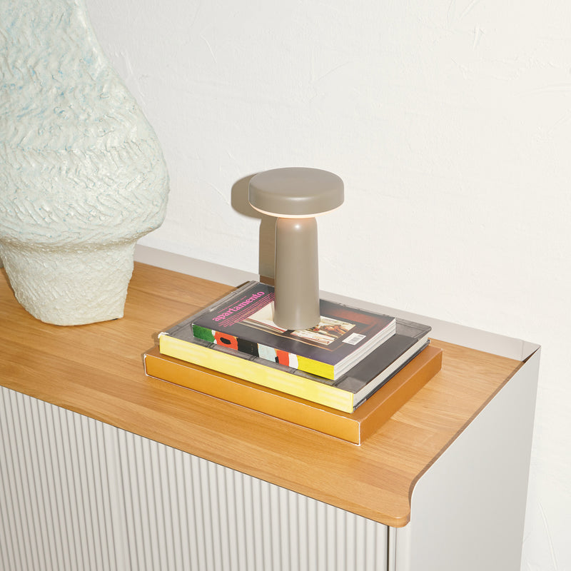 Muuto - Ease Portable LED Outdoor Akkuleuchte