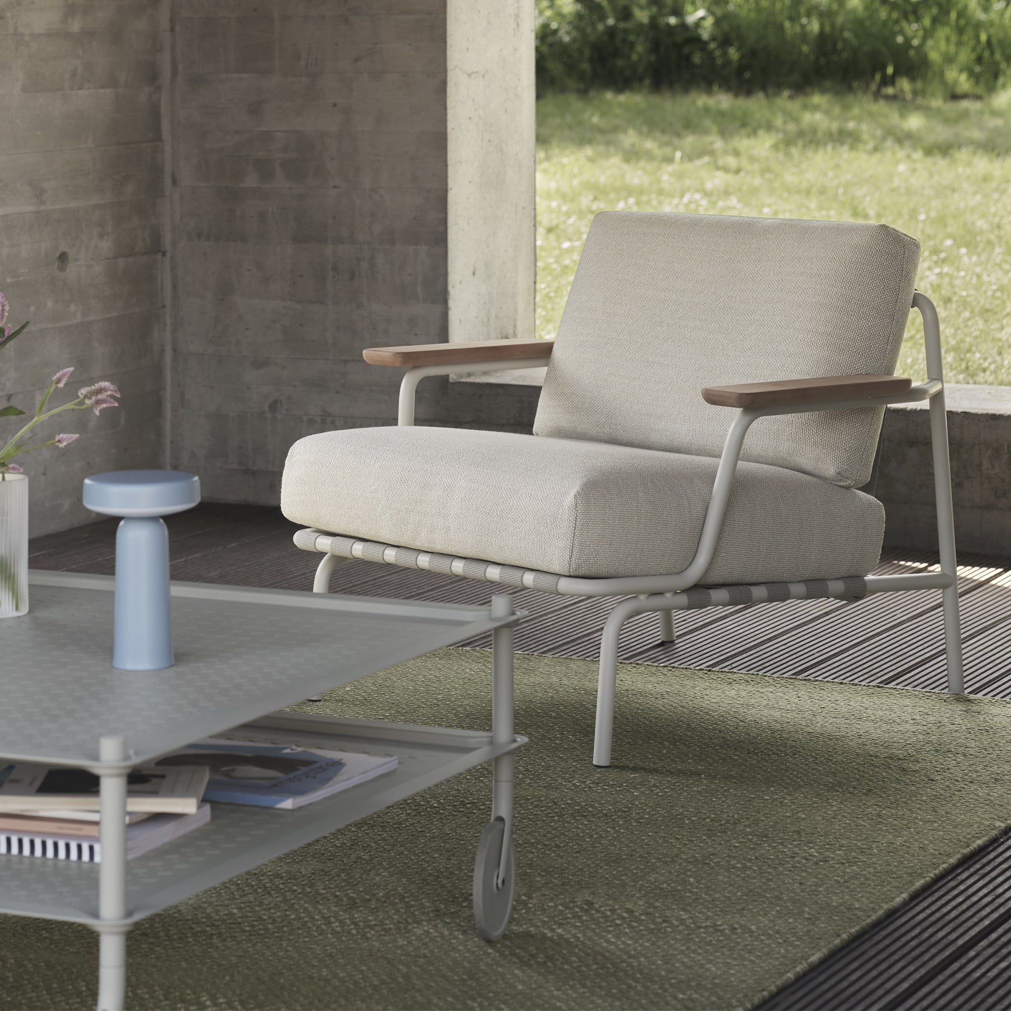 Muuto - Settle Outdoor Lounge Chair | Laze 1 grau