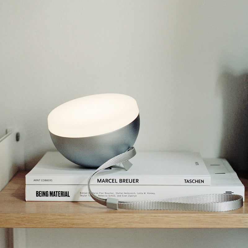 New Works - Sphere LED Outdoor Akkuleuchte