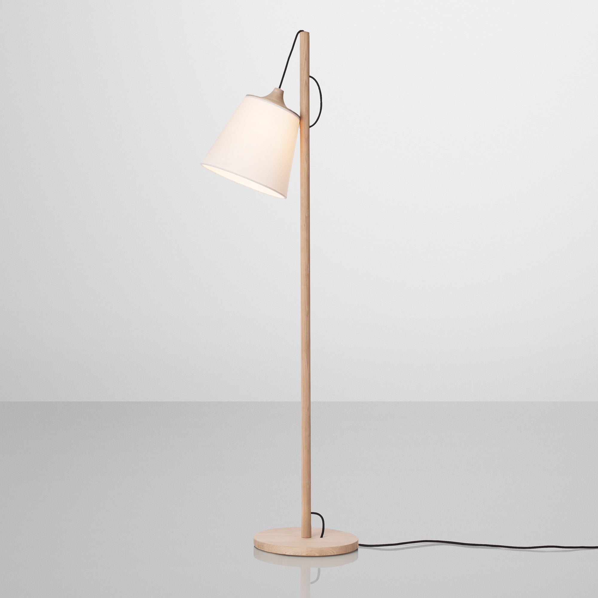 Muuto - Pull Stehleuchte