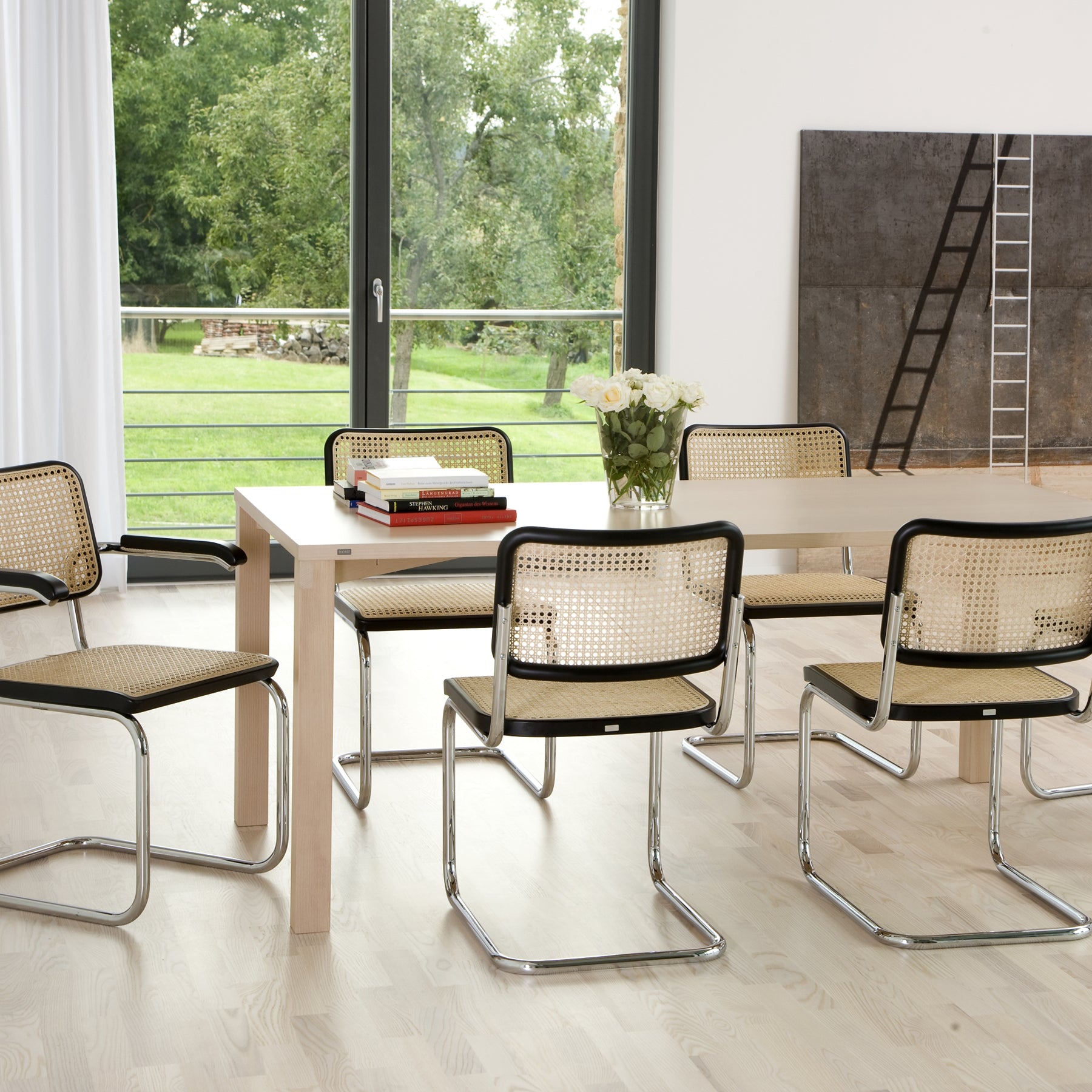 Thonet - S 32 V Stuhl | Geflecht natur / Buche schwarz / Chrom