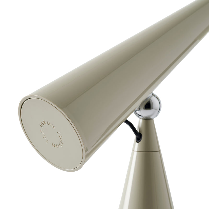 Tom Dixon - Pose Task LED Tischleuchte