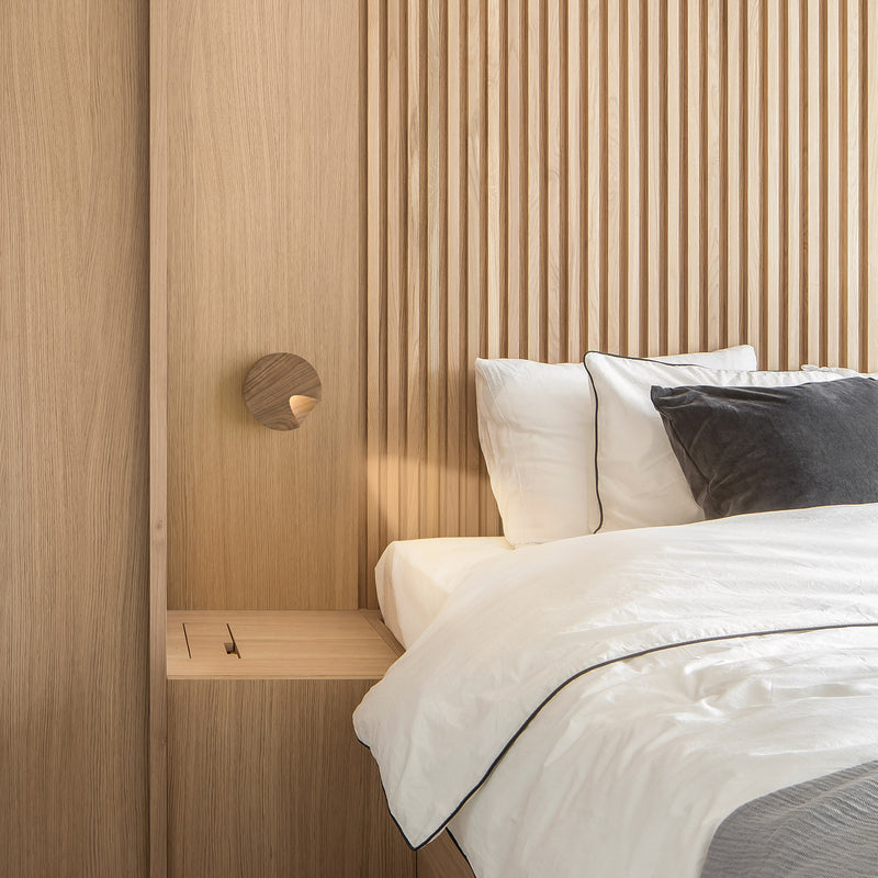 Vibia - Dots 4660 Wandleuchte LED | amerikanische walnuss