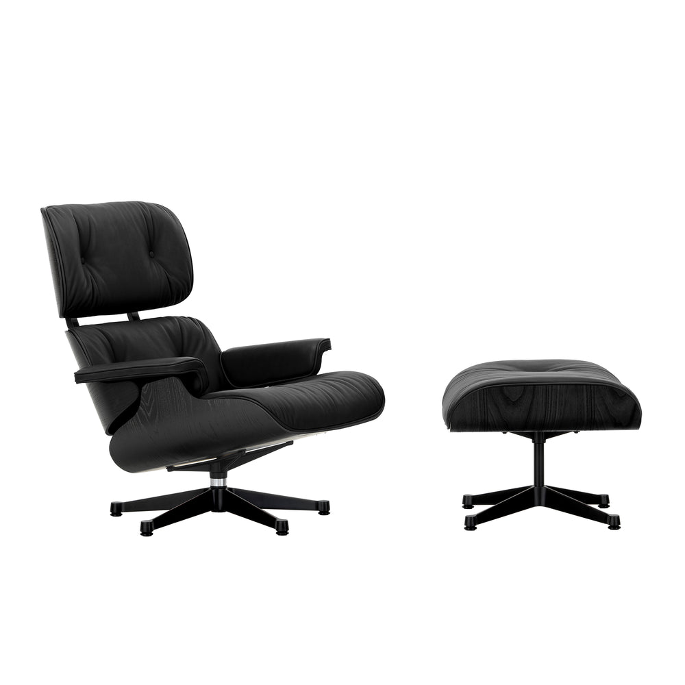 Vitra - Lounge Chair &amp; Ottoman | Leder Premium F 66 nero / Kastanie schwarz / basic dark pulverbeschichtet