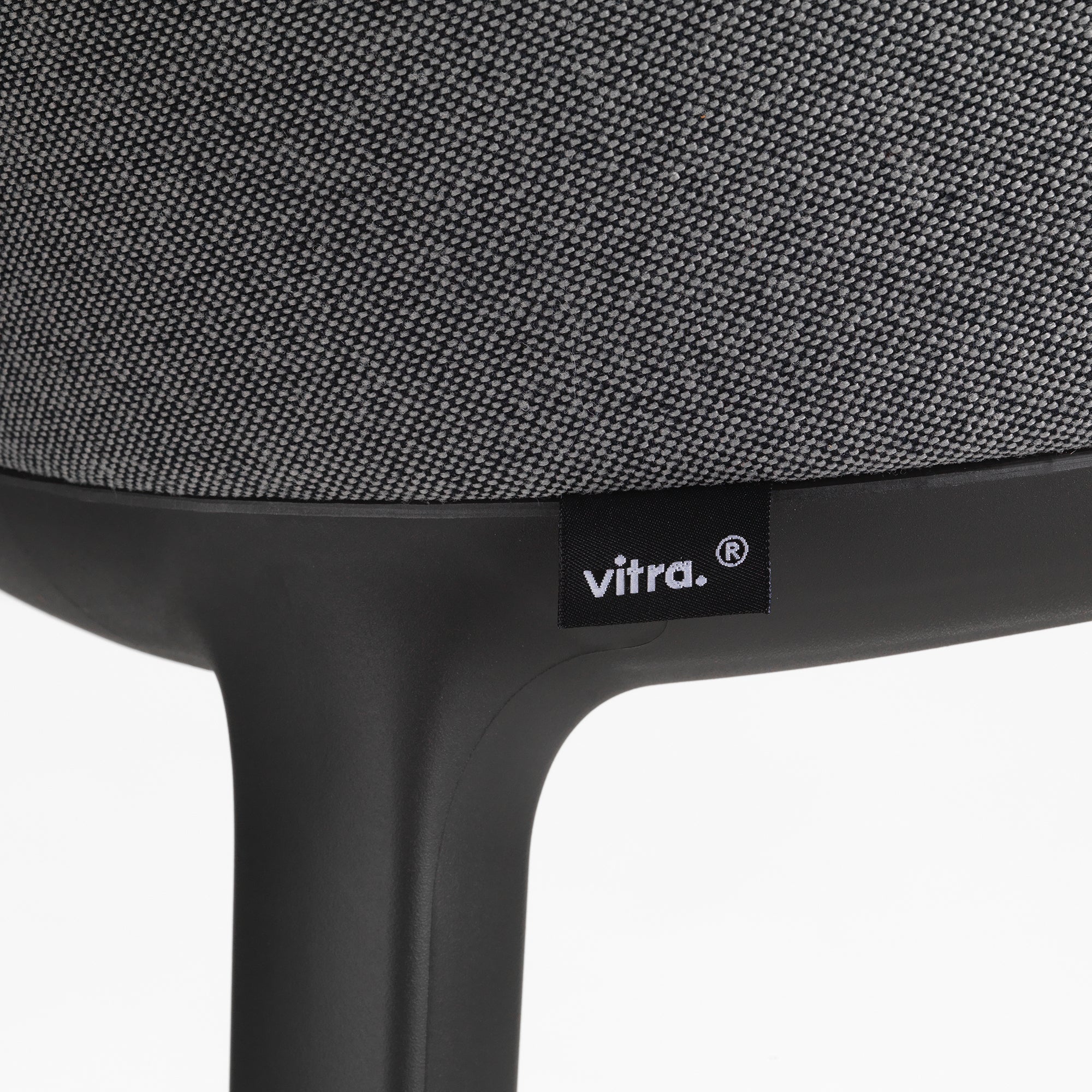 Vitra - Softshell Armchair