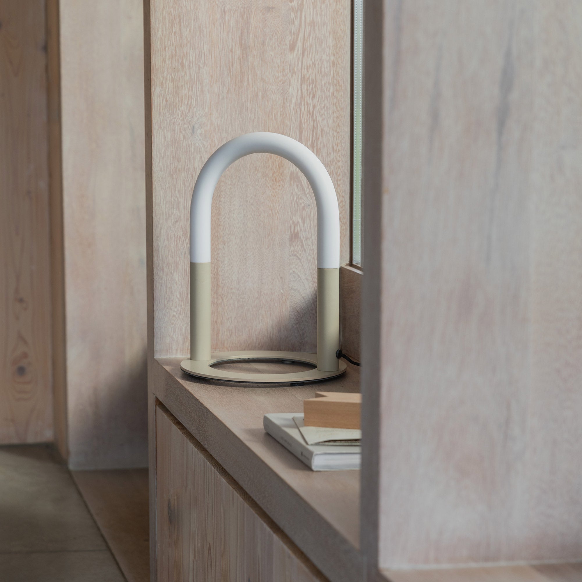 Zuiver - Arch LED-Tischleuchte | 