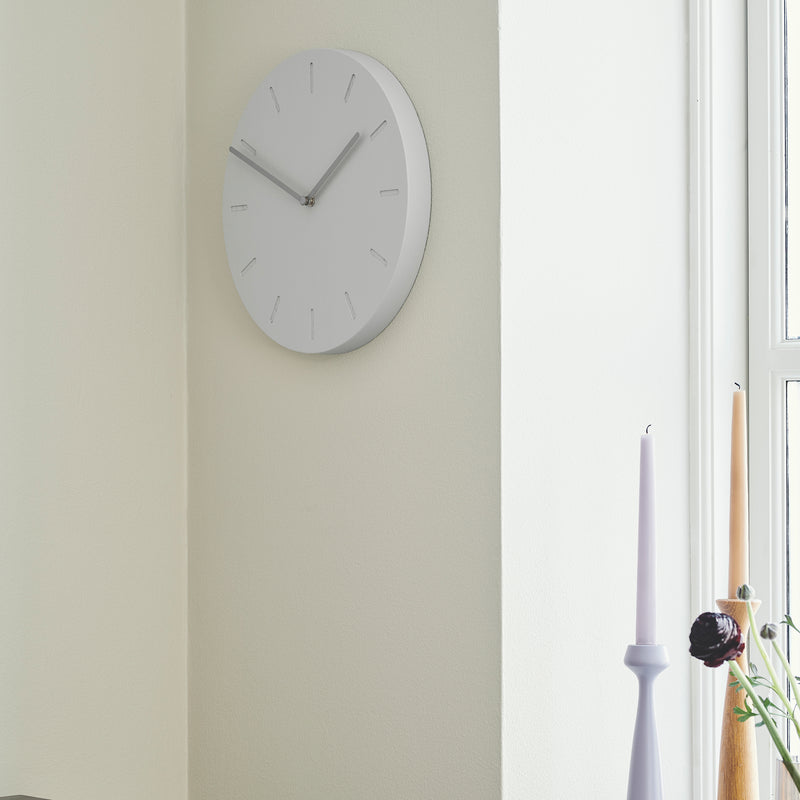 Applicata - Watch:Out Wanduhr