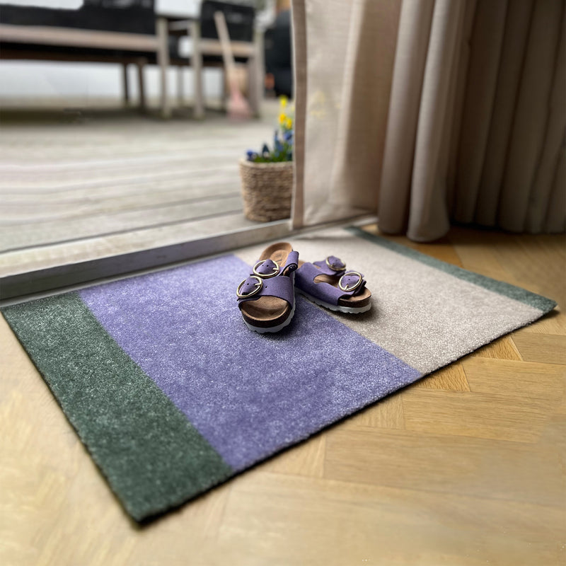 tica copenhagen - Stripes Horizontal Läufer | 60 x 90 cm / lilac/ivory/green